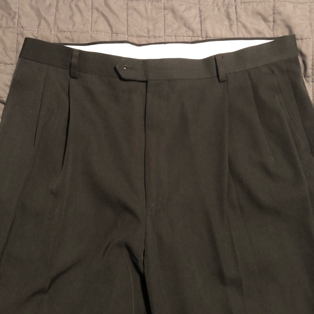 Men’s Black Dress Pants size 38x32 Double Pleated